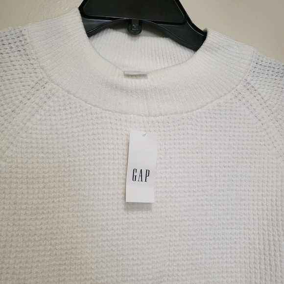 Gap sweater - Picture 2 of 4